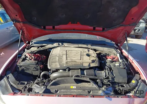 2018 Jaguar Xe 25T Prestige из США, поврежденный, VIN SAJAK4FX4JCP35415